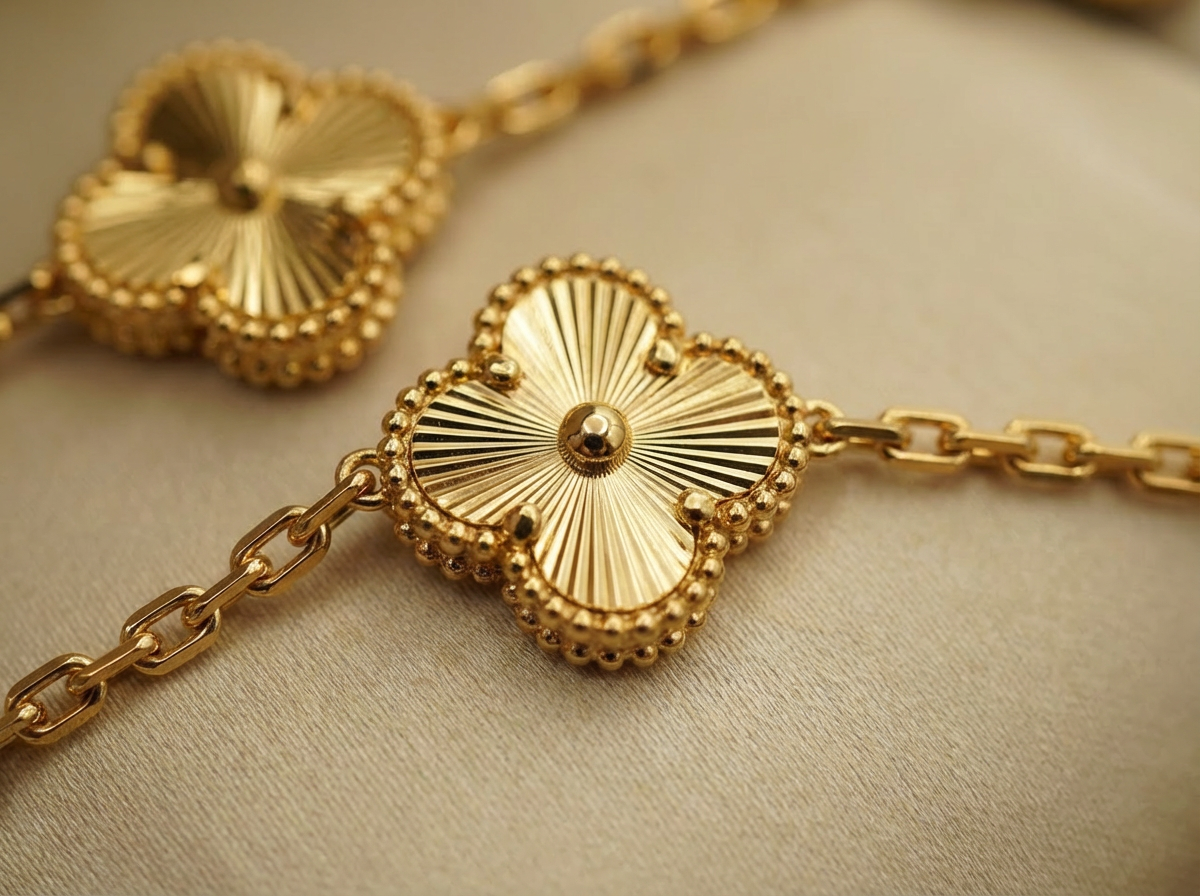 Clover gold Stainless Steel Bracelet